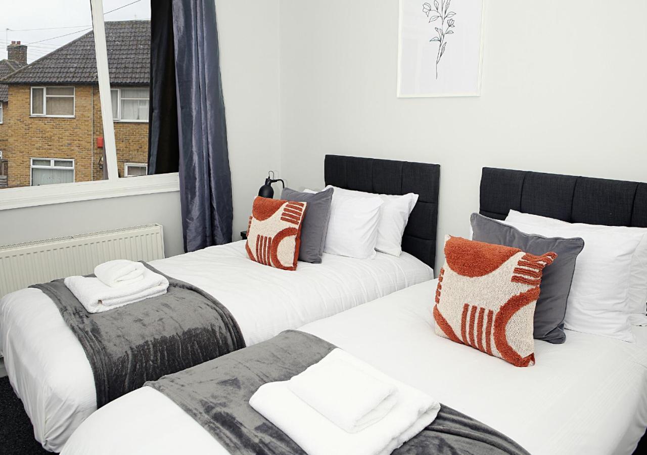Appartement 3-Bed House With Parking Near London O2 Extérieur photo